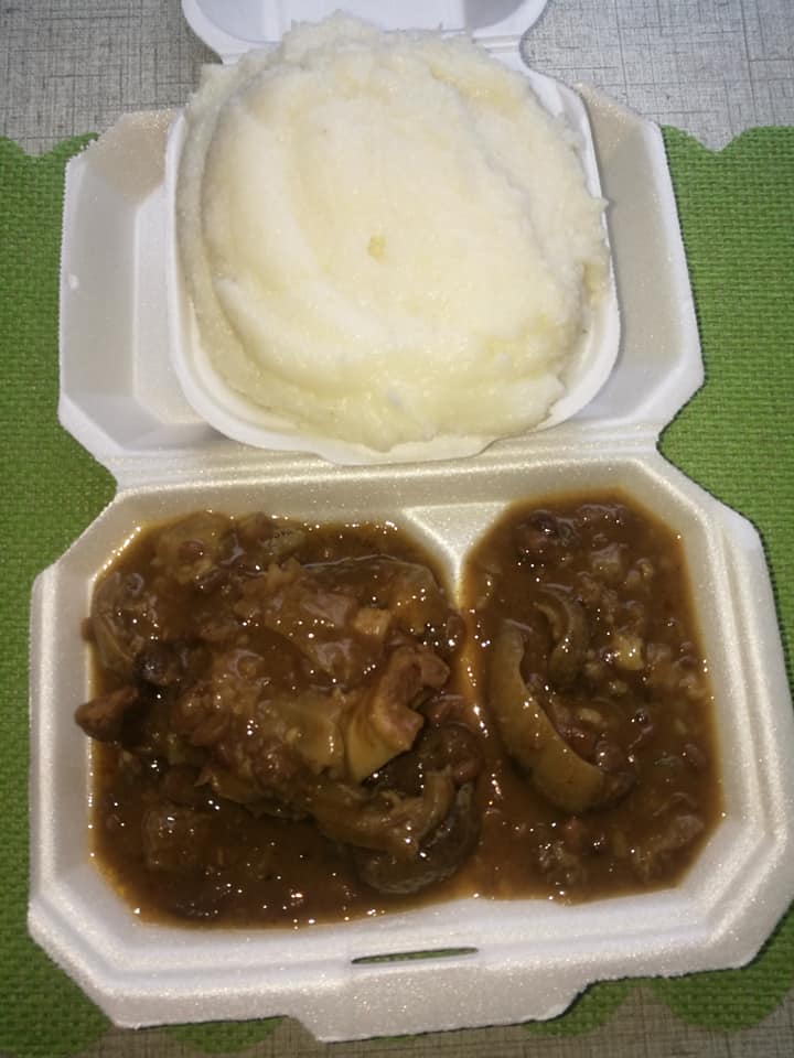 Mancina (Cow Trotters)